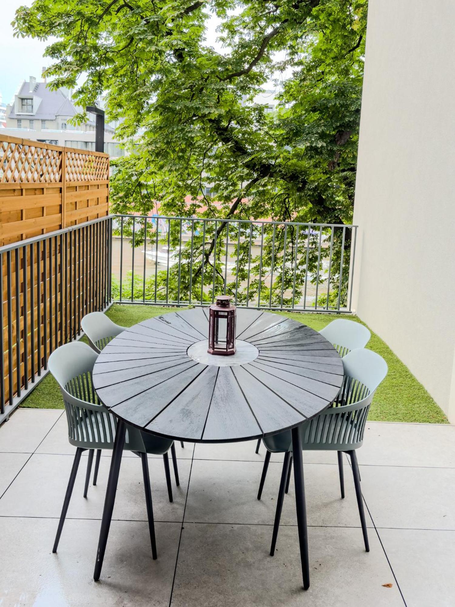 Up'Arts Appartement Wrocław Buitenkant foto